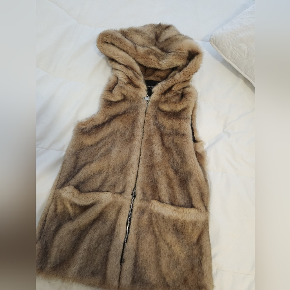 Zara Faux Fur Vest Size S-M